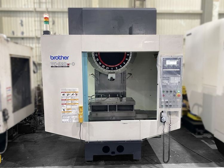 Brother TC-S2DN-O 10,000 rpm Tapping Center