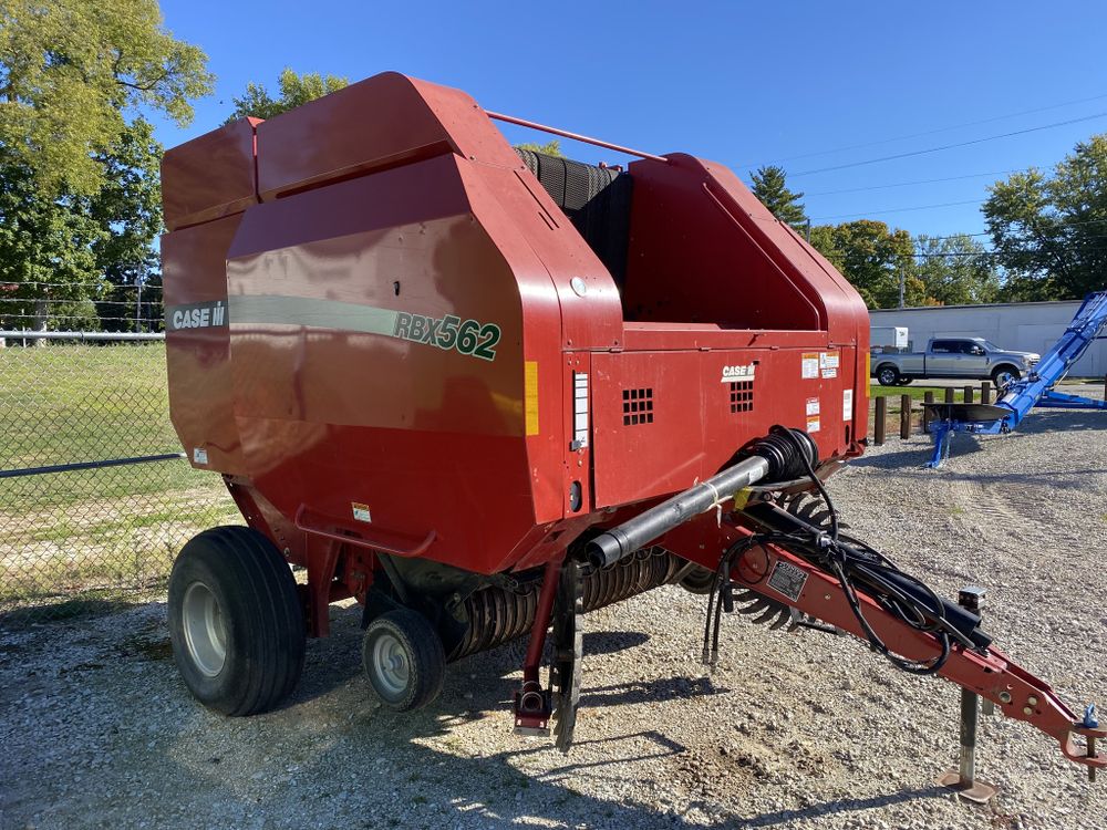 Case International RBX562 Round Balers