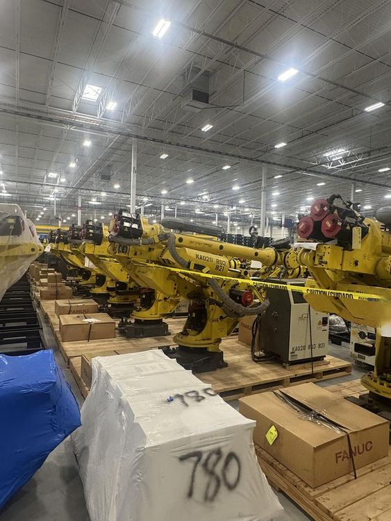 Fanuc M900iA/400L 6 Axis 400kg