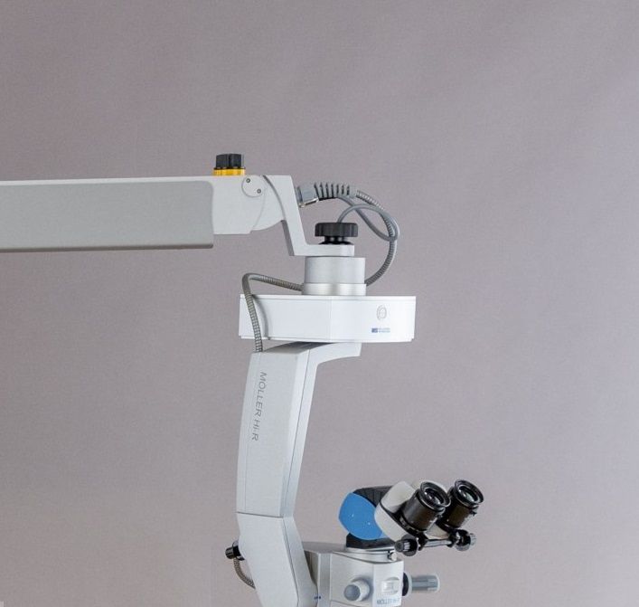 Möller-Wedel Hi-R 900 FS 2-15 Ophthalmic Operating Microscope