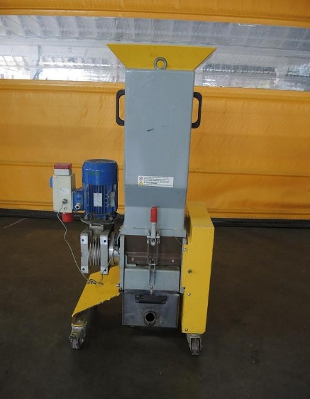 FW25 Granulator
