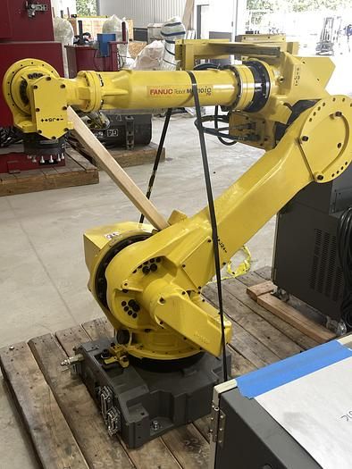 Fanuc M-710iC/70 Axes	6 70kg