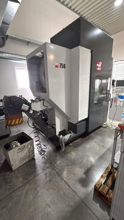 Haas UMC 750 3 Axis