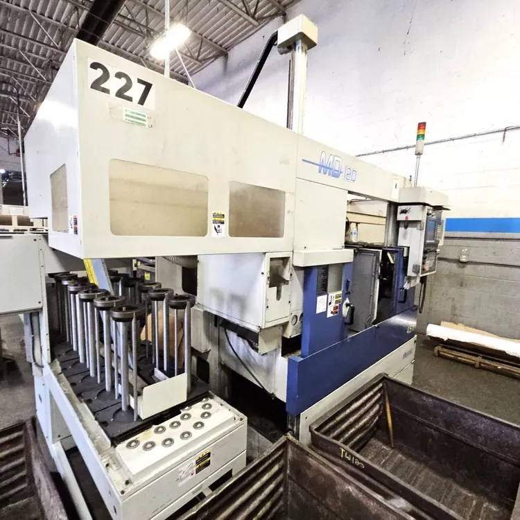 Muratec Fanuc 31iT CNC control 4500 RPM MD120G 4 Axis