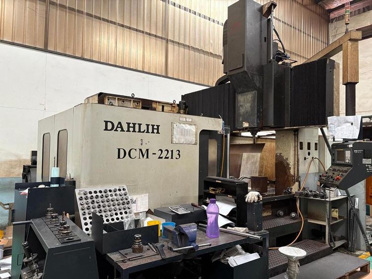 Dah Lih DCM-2213 3 Axis