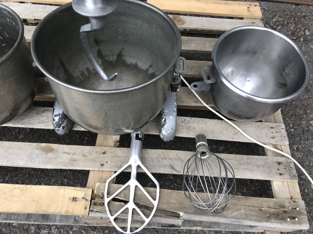 Hobart AE200 20L mixer