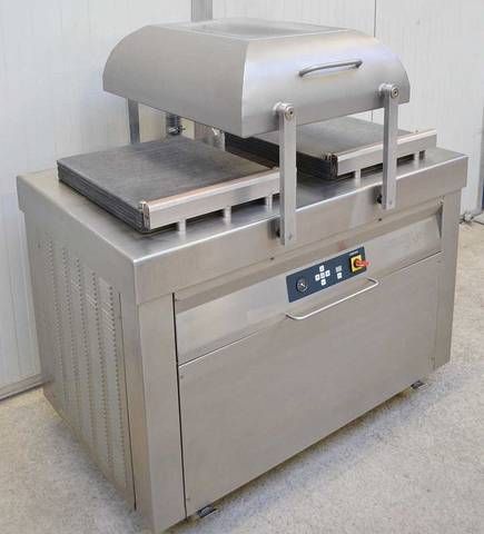Komet SD 320 double chamber packaging machine