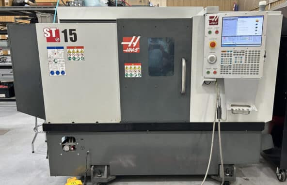 Haas Haas CNC Control 4000 rpm ST-15 Chucker 2 Axis