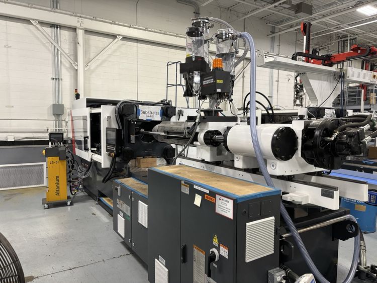 Milacron Q Series 3 330 T