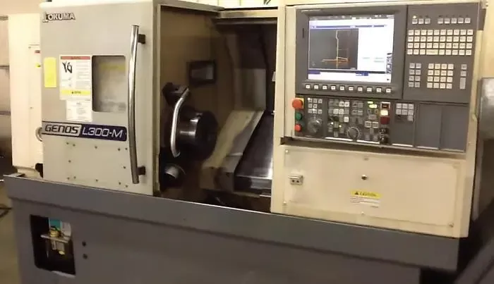 Okuma OKUMA OSP-P200LA-R CNC Control 3,000 RPM GENOS L300-M 3 Axis