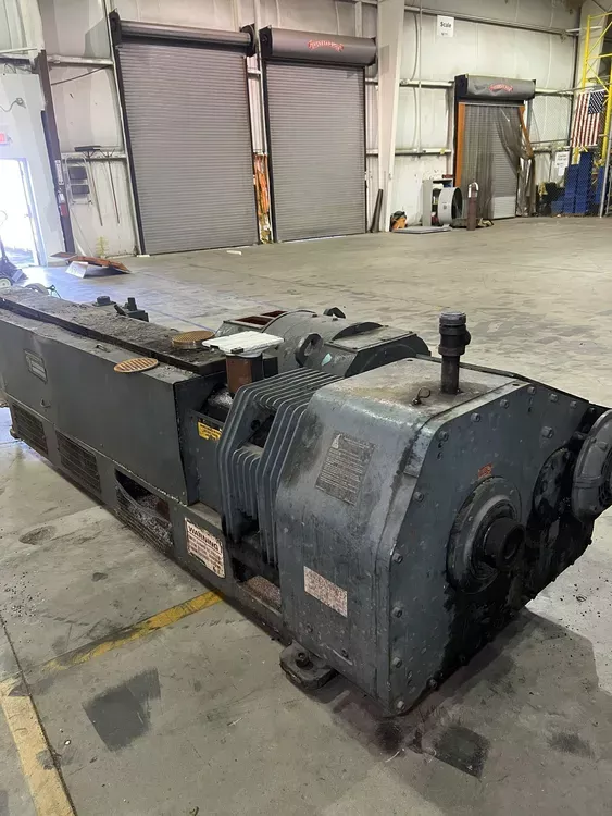 Gloucester 4.5" air cooled extruder