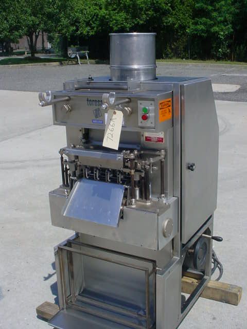 Toresani MT 265-A Four Punch Tortellini Machine