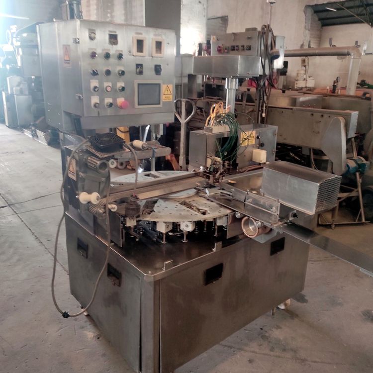 Daiei SAM-25 AUTOMATIC SAMOSA MAKING MACHINE