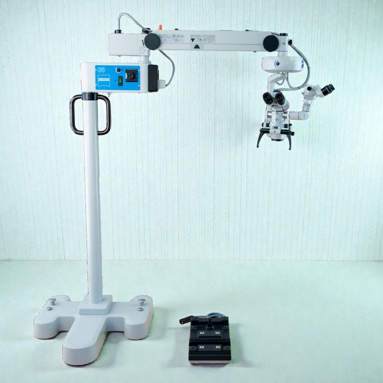 ZEISS Visu-150 Surgical Microscope