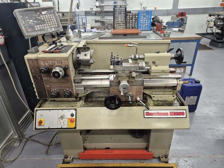 Harrison Engine Lathe 3000 rpm M250