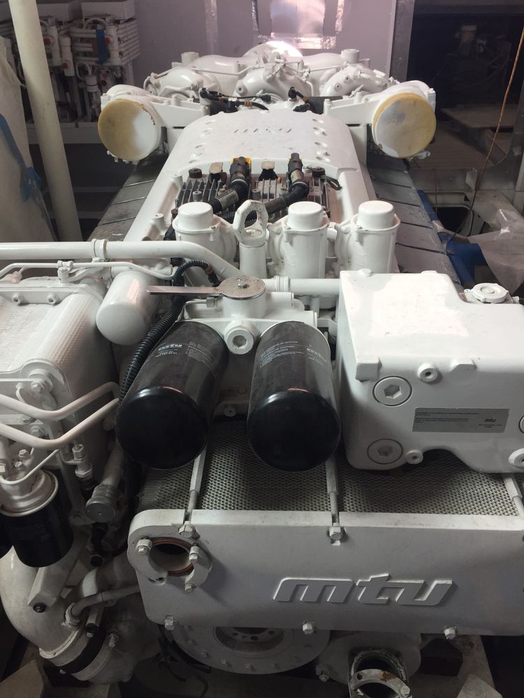 MTU 16v2000 CR Marine Engines