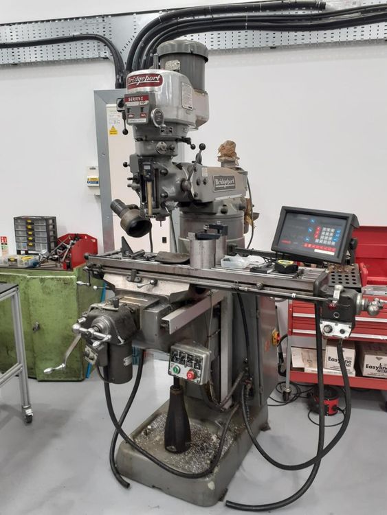 Bridgeport Bridgeport Variable Speed Head Turret Mill 3750 RPM