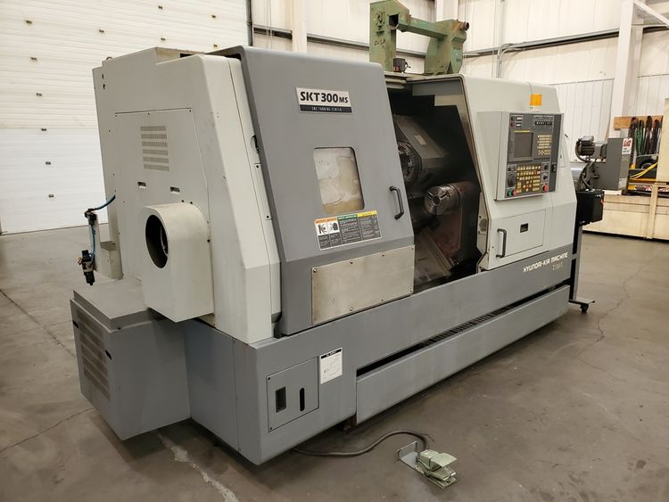 Hyundai-Kia FANUC SERIES 21i-TB CNC CONTROL 5000 RPM SKT300MS 2 Axis