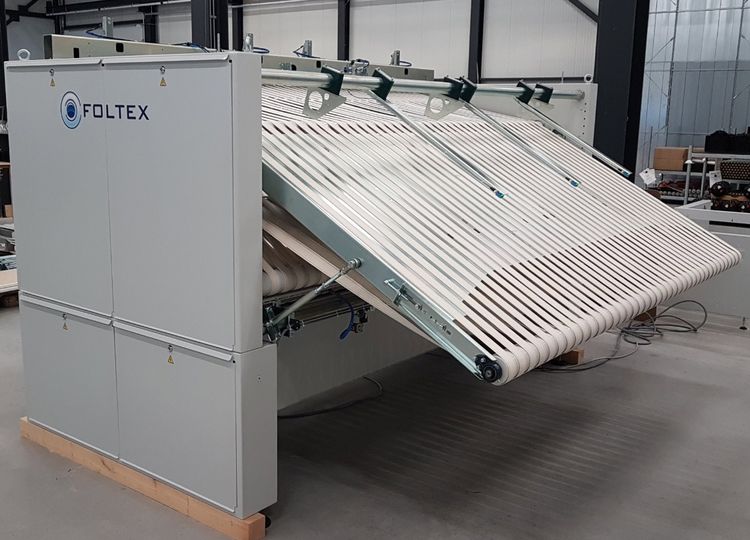 Foltex Compact folding machine 3500 mm wide