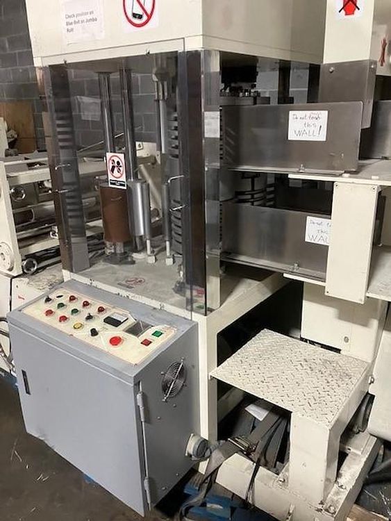 Hero 4202 Dinner Napkin Folder