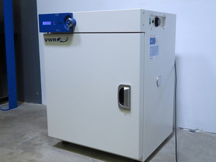 VWR Gravity Convection Incubator