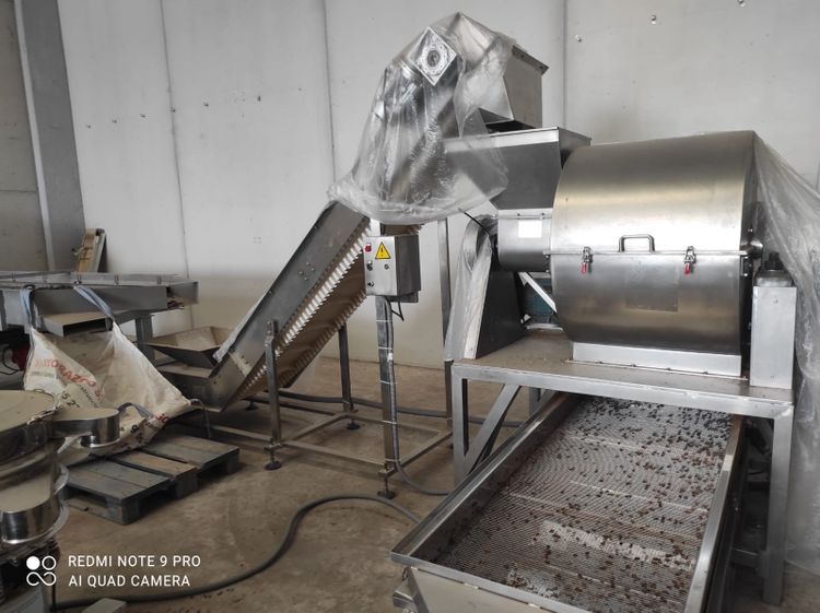 CAROB PROCESSING LINE