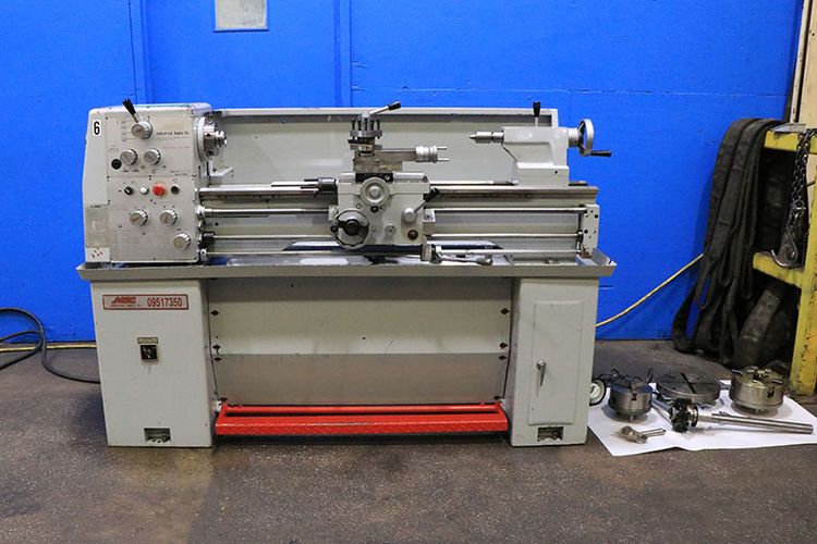 MSC Engine Lathe 2000 RPM MSC-VECTRAX 09517350 13"