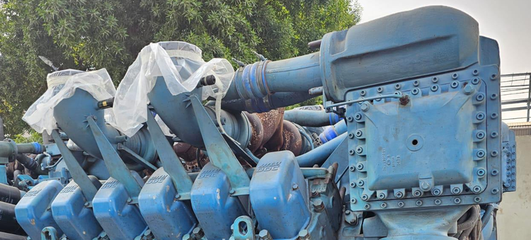 2 MTU 12V4000 Power: 1420 kW