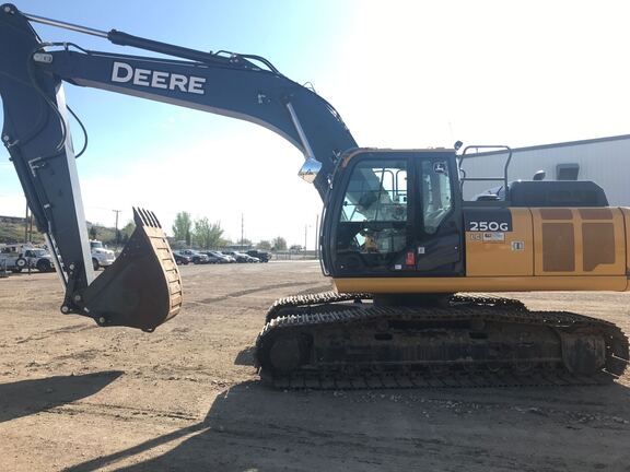 John Deere 250G Tracked Excavator