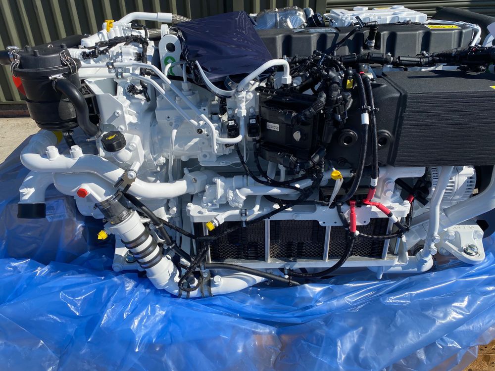 Caterpillar C12.9 Marine Engines