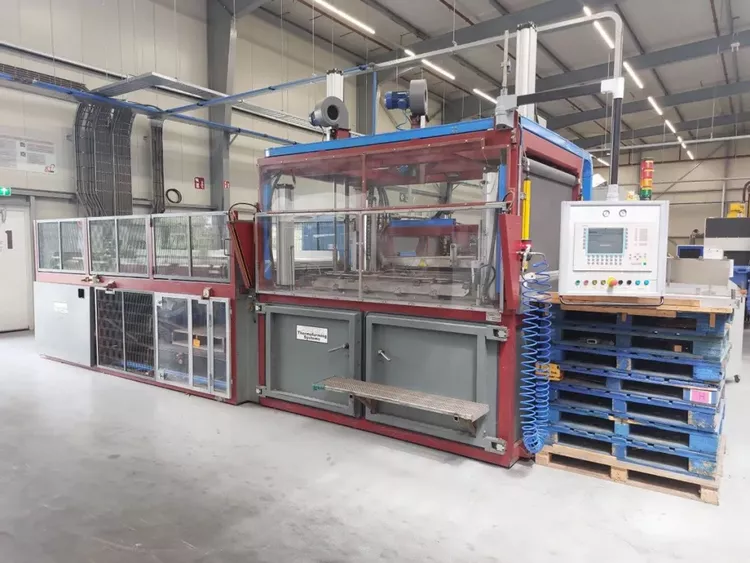 Shelley Thermoforming Machine