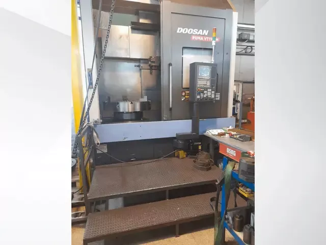 Doosan VT1100M Spindle diameter: 1000 mm