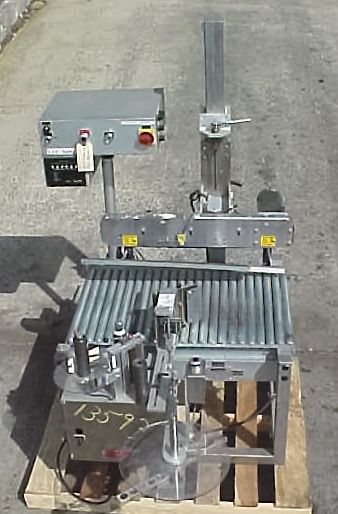 Accraply 350 P, Carton Labeler