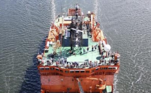 95m Survey Vessel Gross tonnage: 6,574