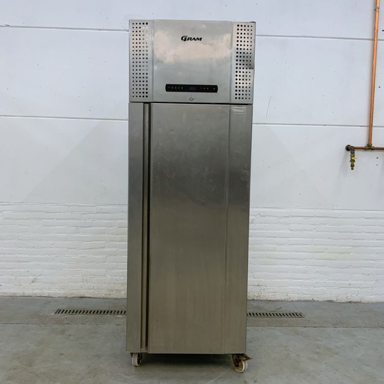 Gram K600 RSG C 4N, Refrigerator