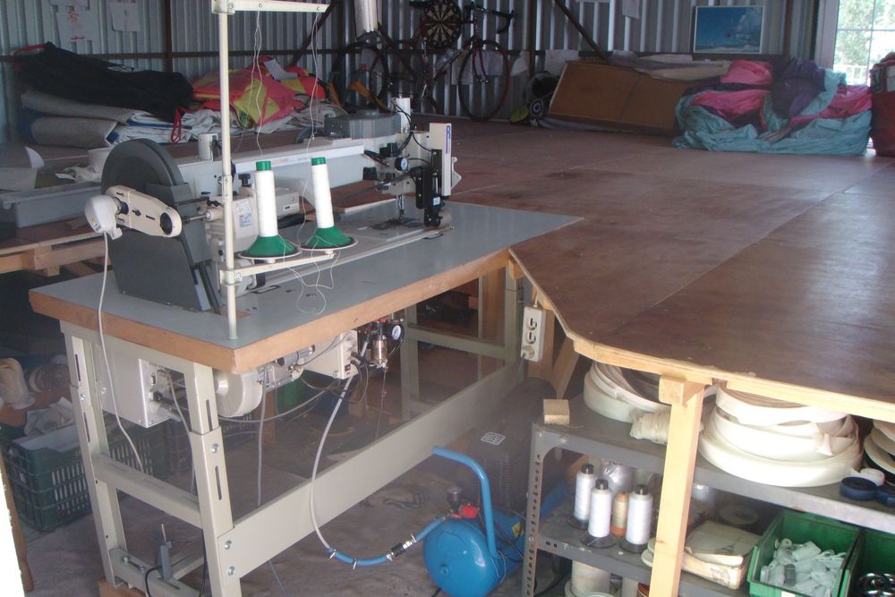 Adler SEWMAQ 3667612 HEAVY DUTY ZIG ZAG SEWING MACHINE FOR SAILS