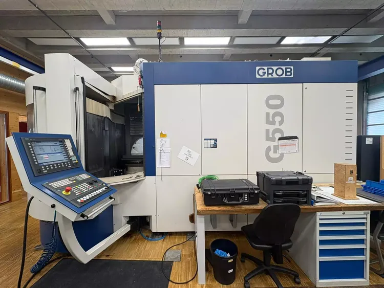 Grob G550 5 Axis