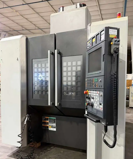 Mori Seiki NMV5000 DCG 5 Axis