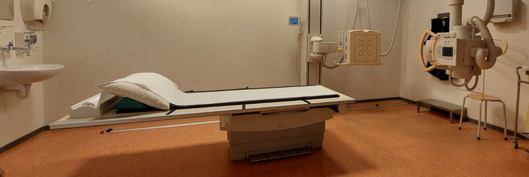 2 Philips DigitalDiagnost X-Ray Room
