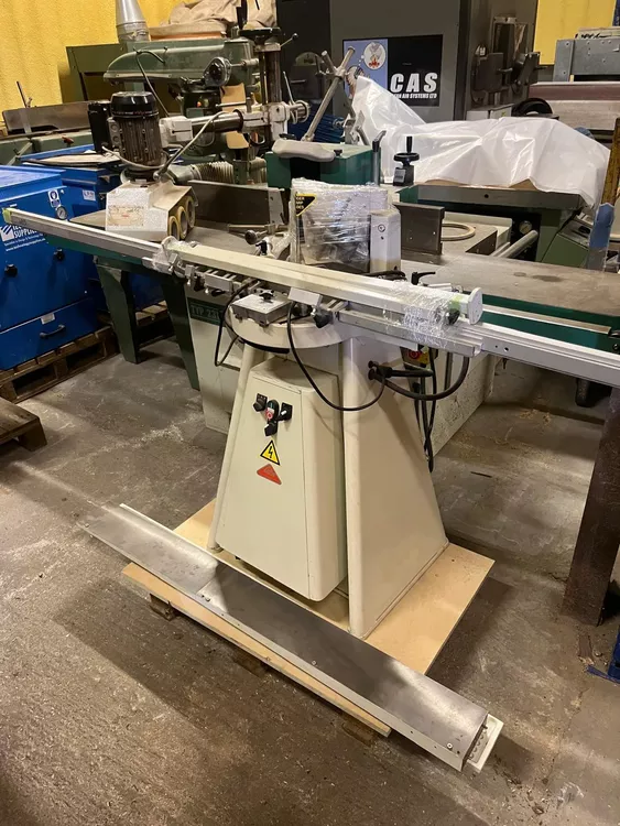 Hoffmann NXLEH Hydraulic Guillotine Nothcher with Knife