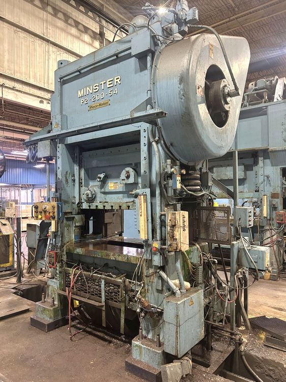 Minster P2-200-54 Press 200 ton