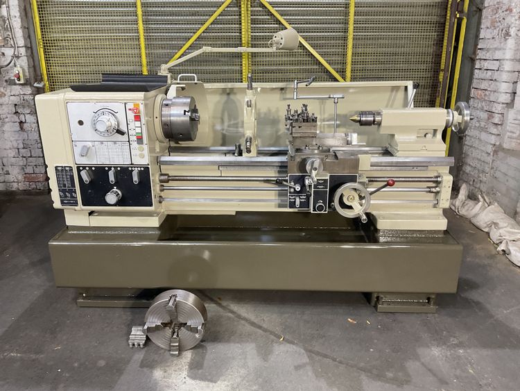Harrison Gap Bed Centre Lathe 2000 RPM M400