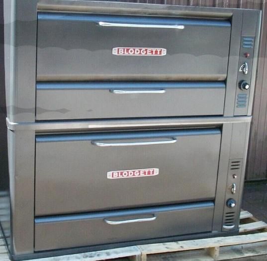 Blodgett 966/951 DOUBLE STACKED PIZZA OVENS