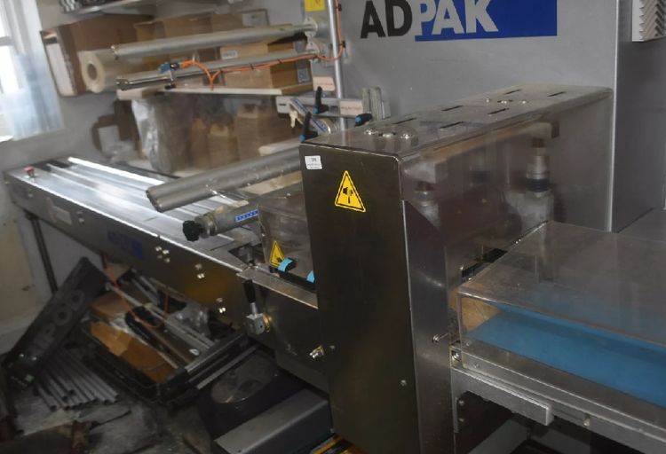 Adpak Delfin 500   Flow Wrapper