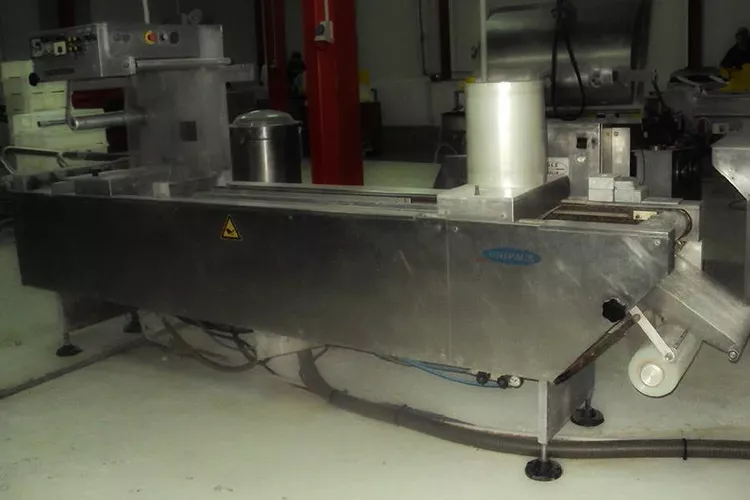 Multivac Thermoforming Tray Sealer