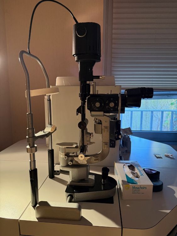 Haag Streit BQ-900 LED