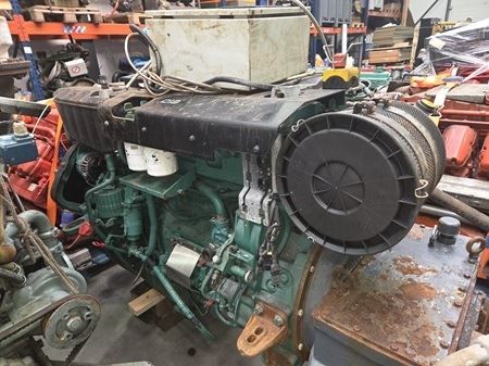Volvo Penta D13B-N MH (FE) 400 HP