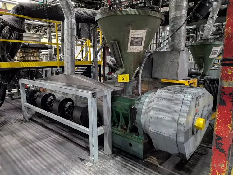 Gloucester 4.5" air cooled extruder