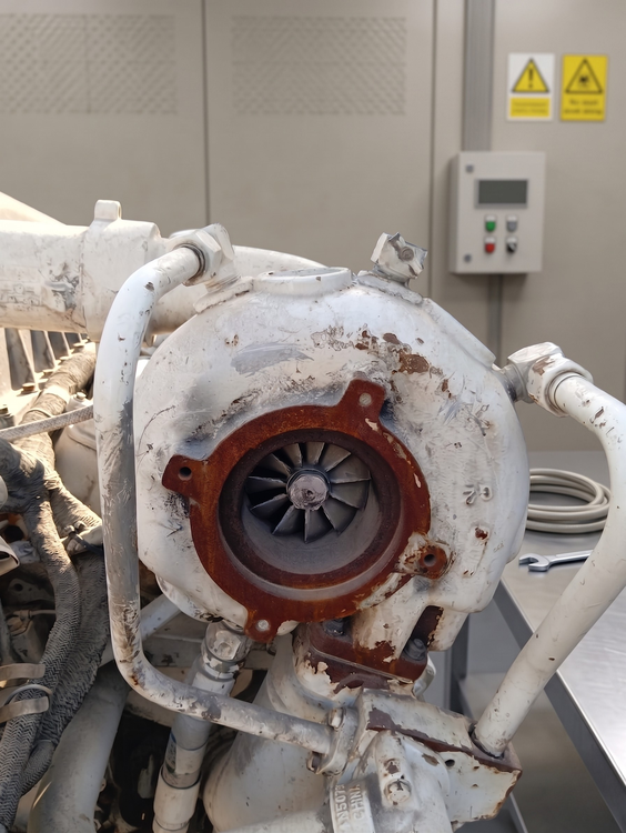 Caterpillar c32 We are offering two (2) units of used Caterpillar C32 diesel engines available from ready stock, suitable for both marine propulsion and industrial power generation applications