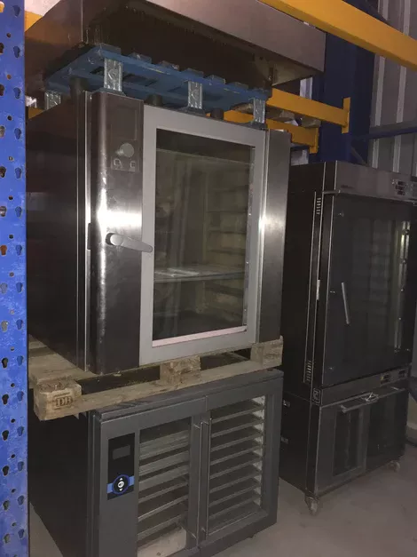 Wiesheu B8 Convection Oven with proofer